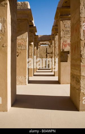 La ricostruzione del tempio di porticati di Thutmosi IV in open-air museum a Karnak Luxor Egitto Foto Stock