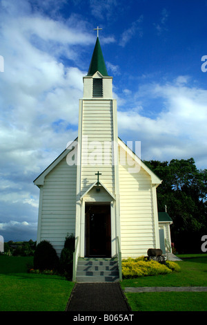Chiesa cattolica romana, Te Puna, vicino Tauranga, western Baia di Planty, Isola del nord, Nuova Zelanda Foto Stock