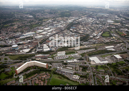 Vista aerea del nord est di zone industriali Sheffield Parkway A57 strada a nord est della Sheffield S9 South Yorkshire Foto Stock