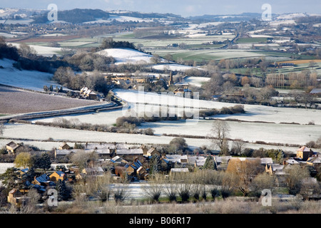 Villaggi e del paesaggio vicino a Yeovil osservata dopo una caduta di neve in aprile Foto Stock