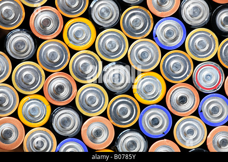 Le vecchie batterie, rifiuti pericolosi Foto Stock