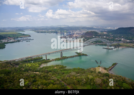 Panama, Panama City, Ponte delle Americhe, Balboa Porto e il Canale di Panama Foto Stock