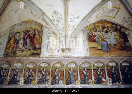 Cortile interno, ex convento cistercense, Heiligkreuztal vicino a Riedlingen, Baden-Wuerttemberg, Germania Foto Stock