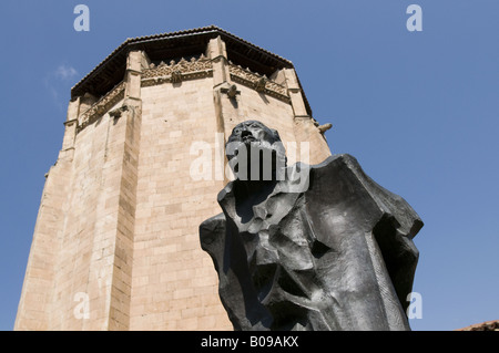 Statua di Miguel de Unamuno al di fuori del convento del Ursulas, Salamanca, Spagna Foto Stock