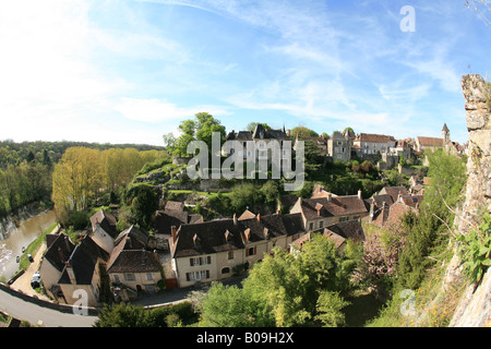 Angoli sur l'Anglin il bellissimo borgo medievale a Vienne, Poitou-Charentes, Francia Foto Stock