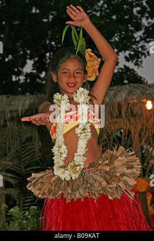 Ragazza giovane dancing Foto Stock