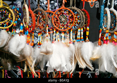 Dreamcatchers in vendita Foto Stock