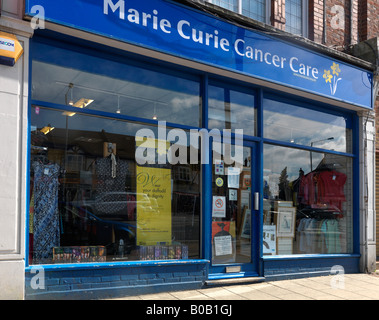 Borse Marie Curie di ospitalità per la cura del cancro di Carità Shop Foto Stock