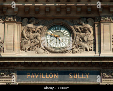 Il museo del Louvre Palais Royal Parigi Francia Foto Stock