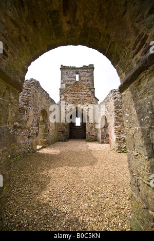 Le rovine della chiesa Knowlton Dorset Foto Stock