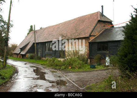 Meadle Fattoria nel villaggio di Meadle, una zona di conservazione nel Buckinghamshire con 15 Il Grade ii Listed edifici. Foto Stock