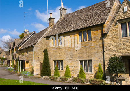 Tipico Cotswold House nel villaggio di Lower Slaughter Gloucestershire England UK UE Foto Stock