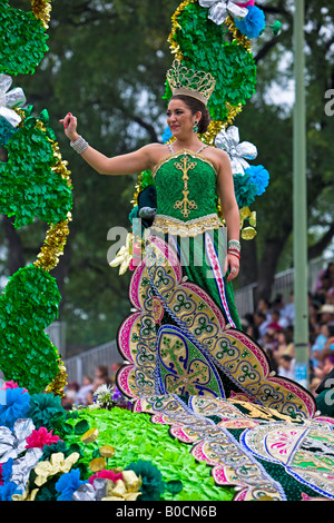 Fiesta Parade Princess e verde abito colorato Foto Stock