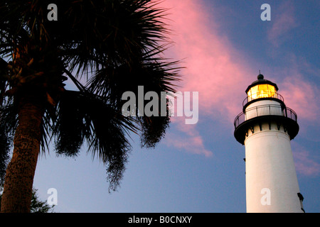 San Simons faro al tramonto, Saint Simons Island, Georgia Foto Stock