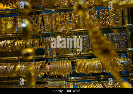 Gioielli in oro negozio nel Souk Hamidiyya nella città vecchia a Damasco in Siria Foto Stock