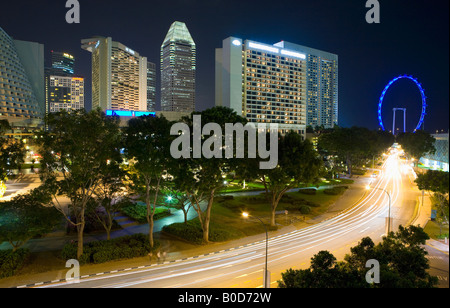 Singapore, Marina Bay e il Singapore Flyer. Foto Stock