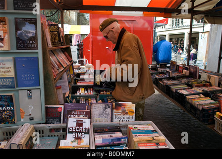 Cambridge Gran Bretagna usati a libro in stallo sul mercato di Cambridge 2008 Foto Stock