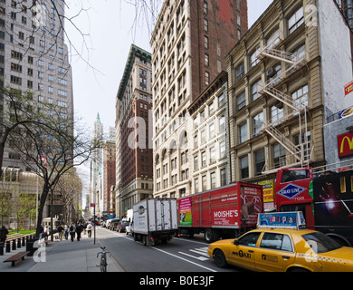 Broadway in Tribeca e Soho, la parte inferiore di Manhattan, New York City Foto Stock