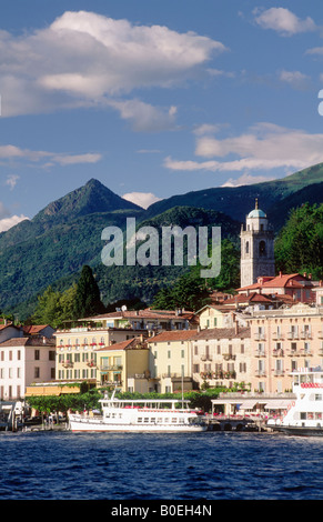 Bellagio accanto al lago di Como, Lombardia, Italia Foto Stock