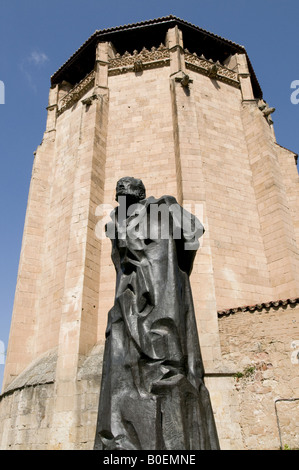 Statua di Miguel de Unamuno al di fuori del convento del Ursulas, Salamanca, Spagna Foto Stock