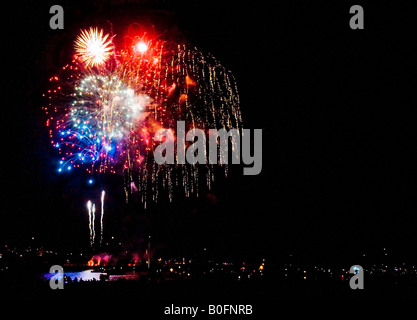 Annuale di fuochi d'artificio sul lago a Milwaukee, WI Foto Stock