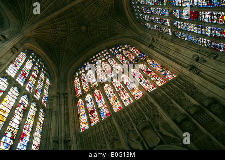 Le finestre di vetro macchiate, Kings College Chapel, Cambridge Inghilterra England Foto Stock