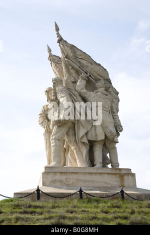 Monumento a segnare la chiusura dell'Armata Rossa accerchiamento dell'esercito tedesco nella battaglia di Stalingrado vicino Kalach-su-il-Don. Foto Stock