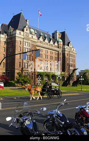 Differenti stili di trasporto presso l'Imperatrice Victoria City Victoria Vancouver Island British Columbia Canada Foto Stock