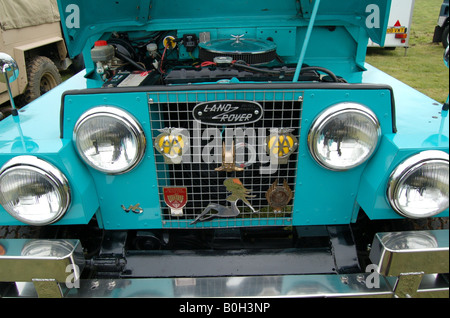 Land Rover Serie Classic al Land Rover sessantesimo anniversario. Gaydon, Warwickshire, Inghilterra Foto Stock