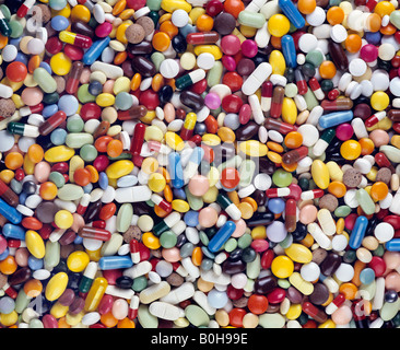 I prodotti farmaceutici, farmaci, compresse, pillole, confetti, capsule Foto Stock