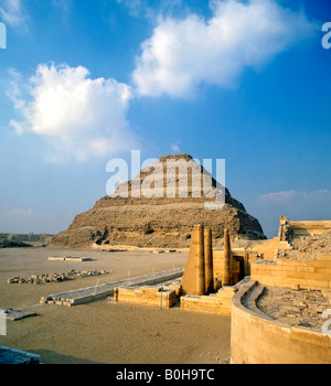 Passo piramide del faraone Djoser, Saqqara, Egitto Foto Stock