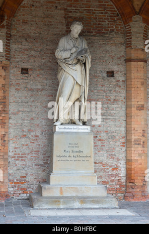 Tomba di Max Emanuel Ainmiller, 1807-1870, Royal bavarese pittura vetro inspector, Alter Suedfriedhof cimitero, Monaco di Baviera, Bavari Foto Stock