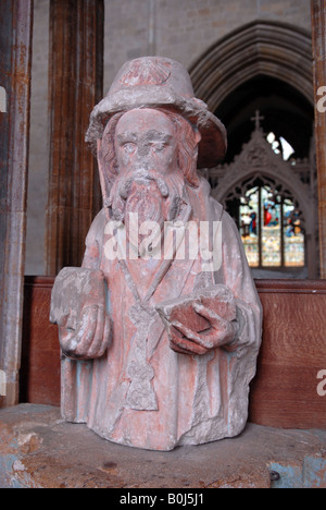 Una pietra effigie di San Giacomo di Compostella, che è il santo patrono dei pellegrini. Foto Stock