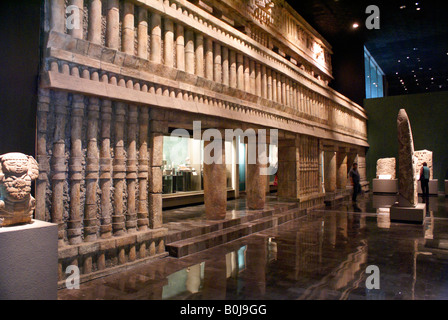 La Sala Maya gallery, il Museo Nazionale di Antropologia e il parco Chapultepec, Città del Messico Foto Stock