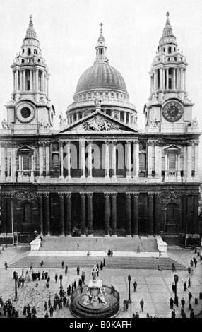 La Cattedrale di St Paul, Londra, nei primi anni del XX secolo. Artista: sconosciuto Foto Stock