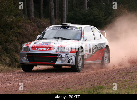 Rally Cars effettuando al Somerset Satges Rally, 2008 Foto Stock