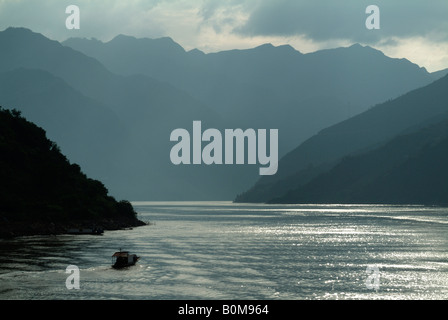 Tre Gole del fiume, il fiume Yangtze, Cina. Foto Stock