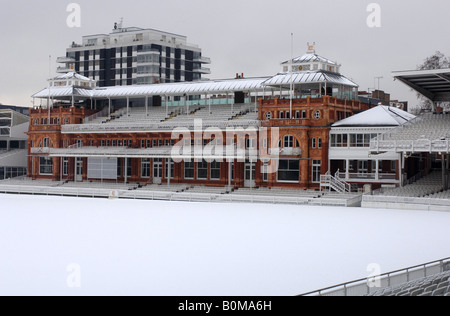 Il Lords Cricket Ground sotto neve Foto Stock