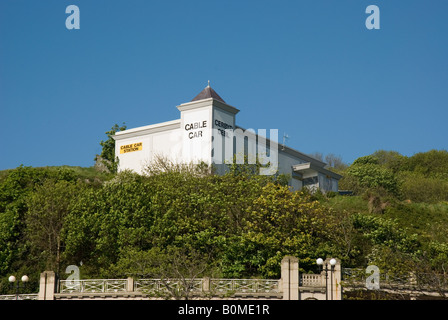 Llandudno Cavo edificio auto Foto Stock