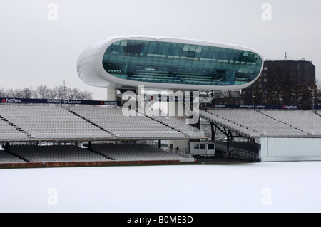 Il Lords Cricket Ground sotto neve Foto Stock