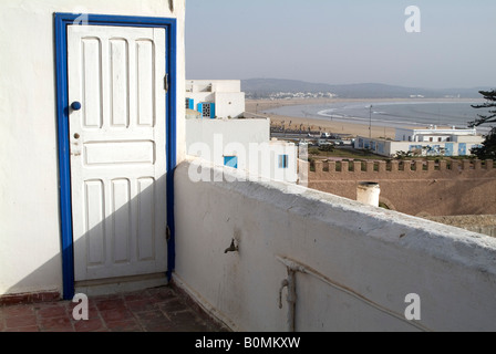 Vista dalla Villa Maroc hotel, affacciato sulla spiaggia di Essaouira, Marocco. Foto Stock