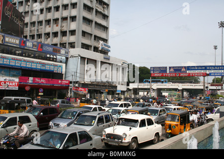 Il traffico è in stato di fermo in Chennai, India Foto Stock