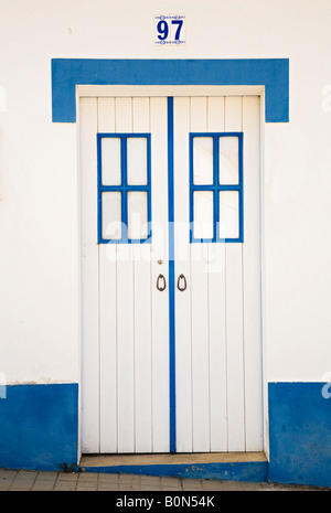 Dipinto di porta di legno,Portogallo,l'Europa Foto Stock