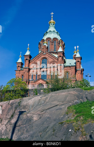 Cattedrale Uspensky in Helsinki Finlandia costruito 1868 è la più grande cattedrale ortodossa in Europa occidentale Foto Stock
