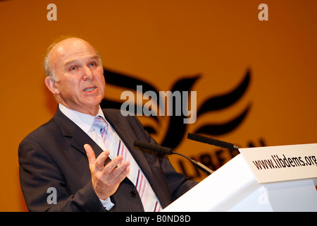 Dr Vince Cable, vice leader del Partito europeo dei liberali democratici e Segretario aziendale del governo di coalizione Foto Stock