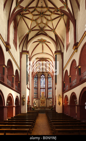 Koblenz, Liebfrauenkirche, Langhaus nach Osten Foto Stock