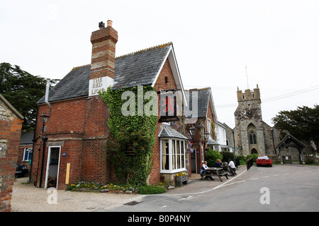 Il Pub Red Lion in acqua dolce, Isola di Wight Foto Stock