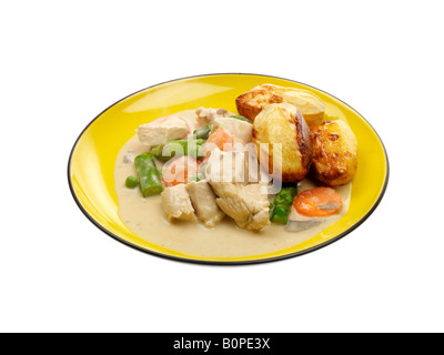 Pollo in casseruola con patate arrosto Foto Stock