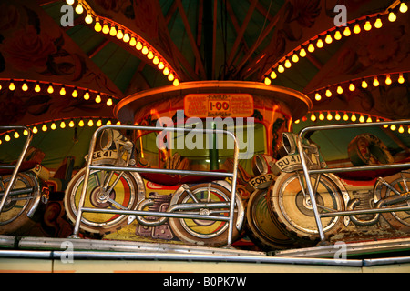 Vapore Dingles Village, il centro fieristico a Heritage Centre, organ festival Foto Stock