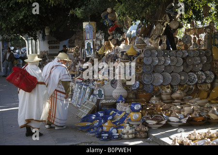 Potters mercato Houmt Souk Gerba Tunisia Foto Stock